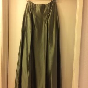 Jessica McClintock Maxi skirt